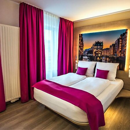 Hotel Luckys Inn 함브루크 외부 사진