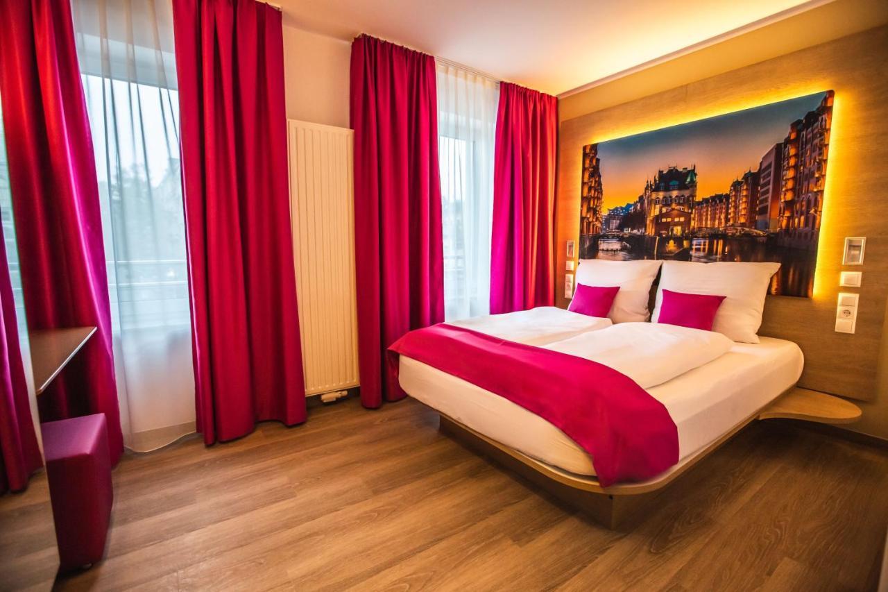 Hotel Luckys Inn 함브루크 외부 사진