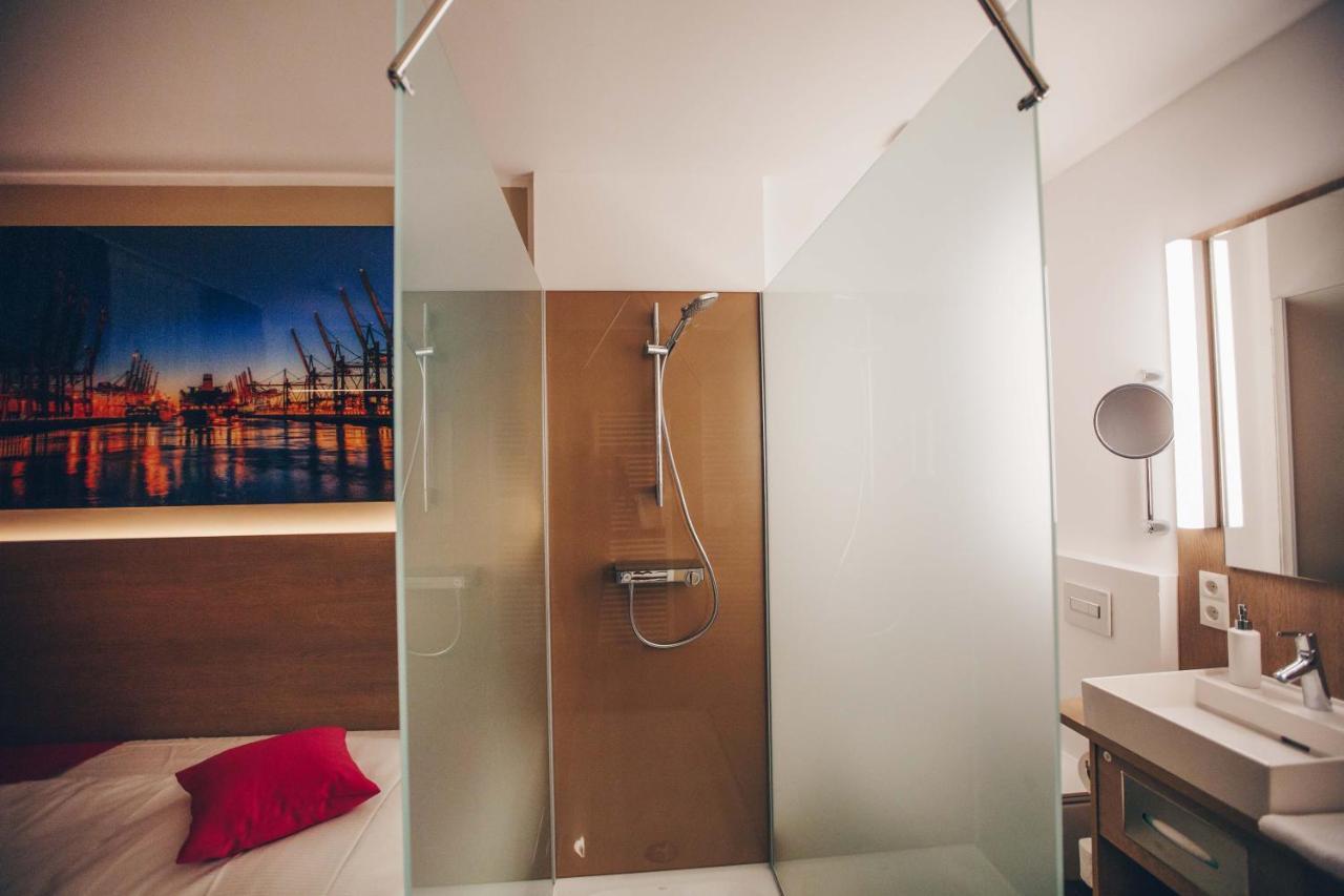 Hotel Luckys Inn 함브루크 외부 사진