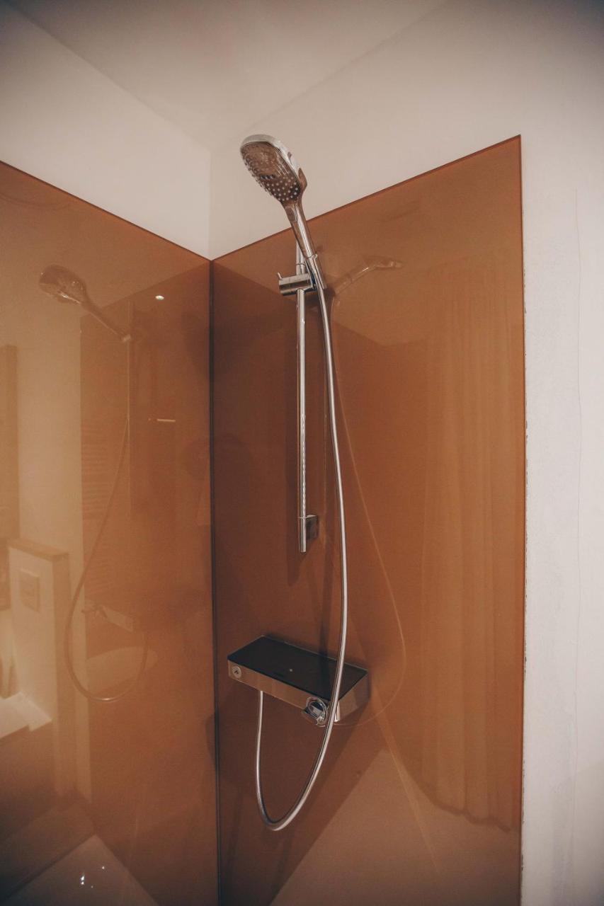 Hotel Luckys Inn 함브루크 외부 사진
